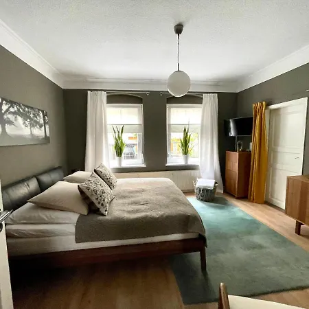Jethon Appartement In Der Gasse Нинбург Экстерьер фото